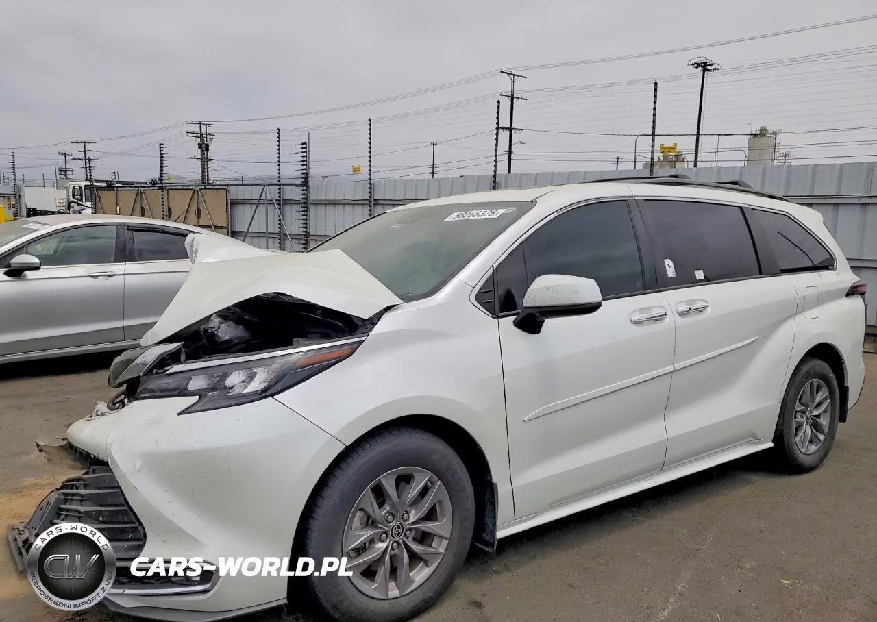 2024 Toyota Sienna Xle 7-Passenger