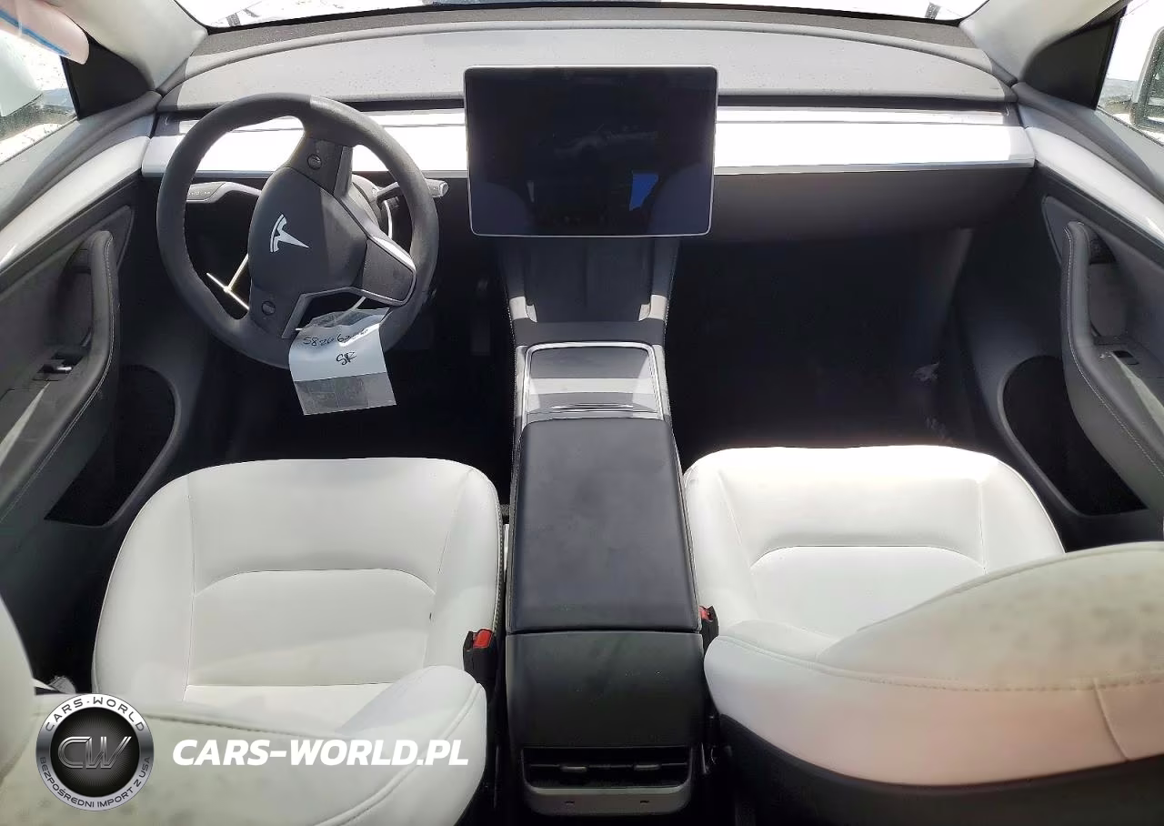 2025 Tesla Model Y VIN:7SAYGDEDXSF267929 - 8