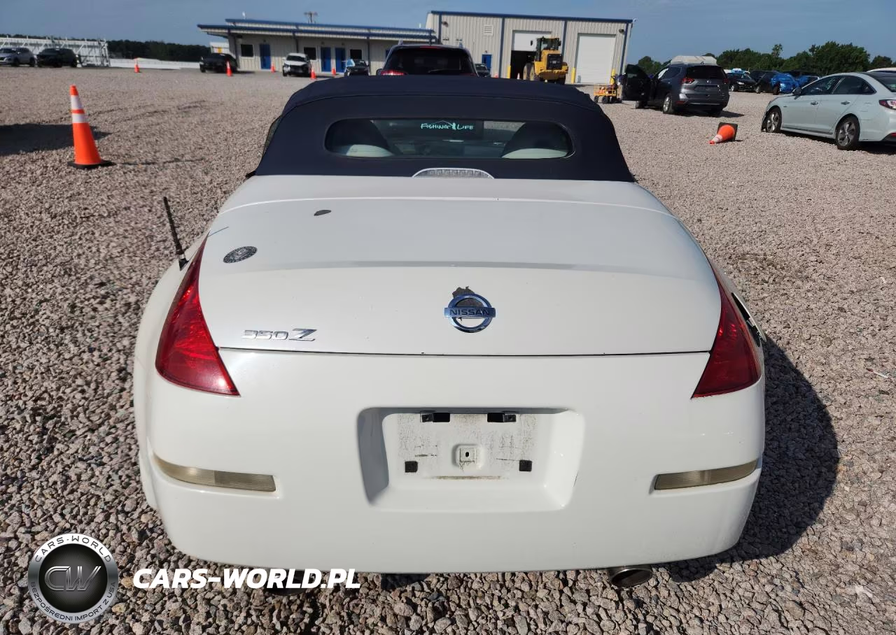 2005 Nissan 350Z Roadster VIN:JN1AZ36A45M752511 - 6