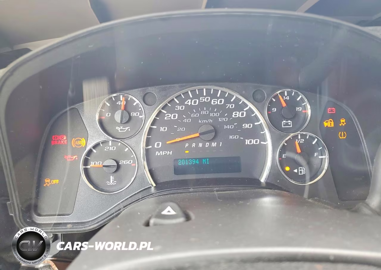 2016 Chevrolet Express G2500 VIN:1GCWGAFF3G1209941 - 9