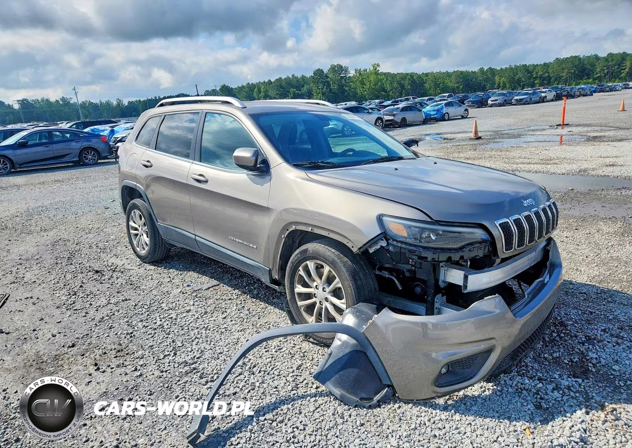 2019 Jeep Cherokee Latitude VIN:1C4PJLCB1KD396185 - 4