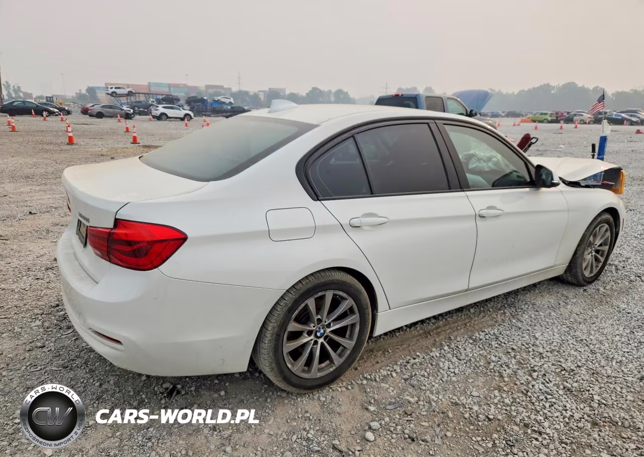 2018 BMW 320 I VIN:WBA8A9C50JK623147 - 3