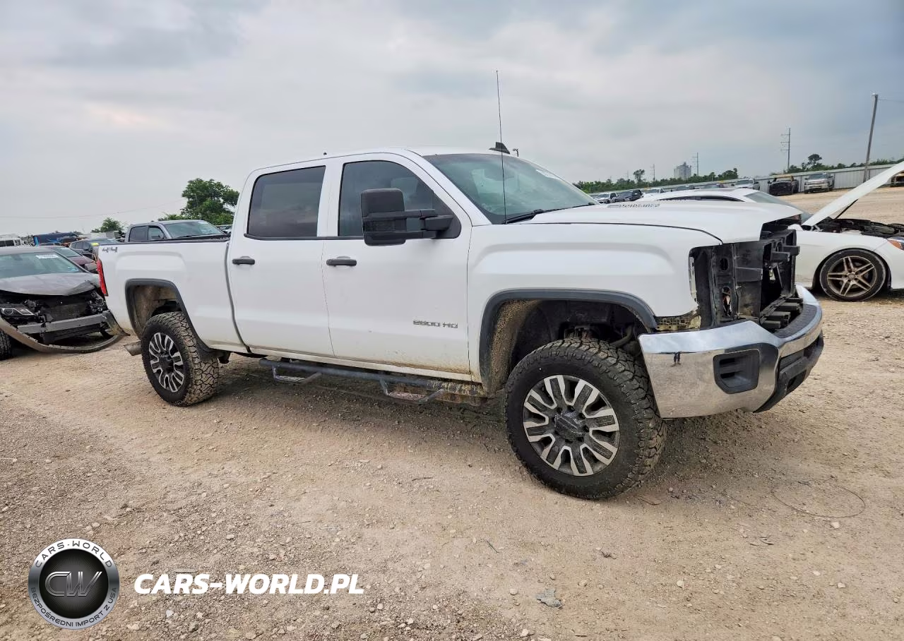 2015 GMC Sierra K2500 Heavy Duty VIN:1GT12XE85FF650387 - 4