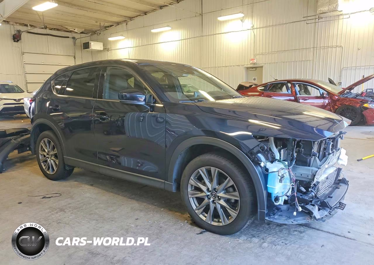 2020 Mazda Cx-5 Signature VIN:JM3KFBEY6L0857243 - 4
