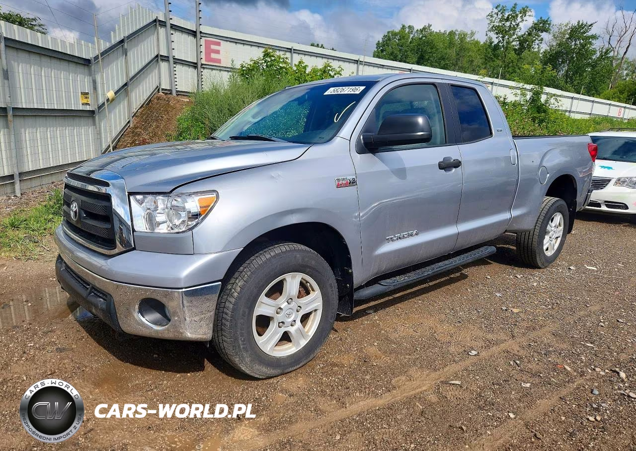 2011 Toyota Tundra Double Cab Sr5 – zdjęcie 1 z 12