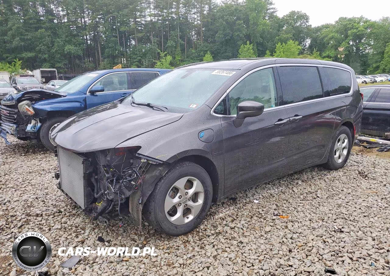 2018 Chrysler Pacifica Hybrid Touring Plus
