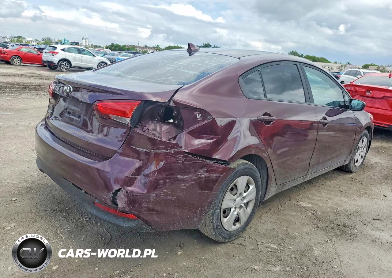 2018 Kia Forte Lx VIN:3KPFK4A71JE196692 - 3