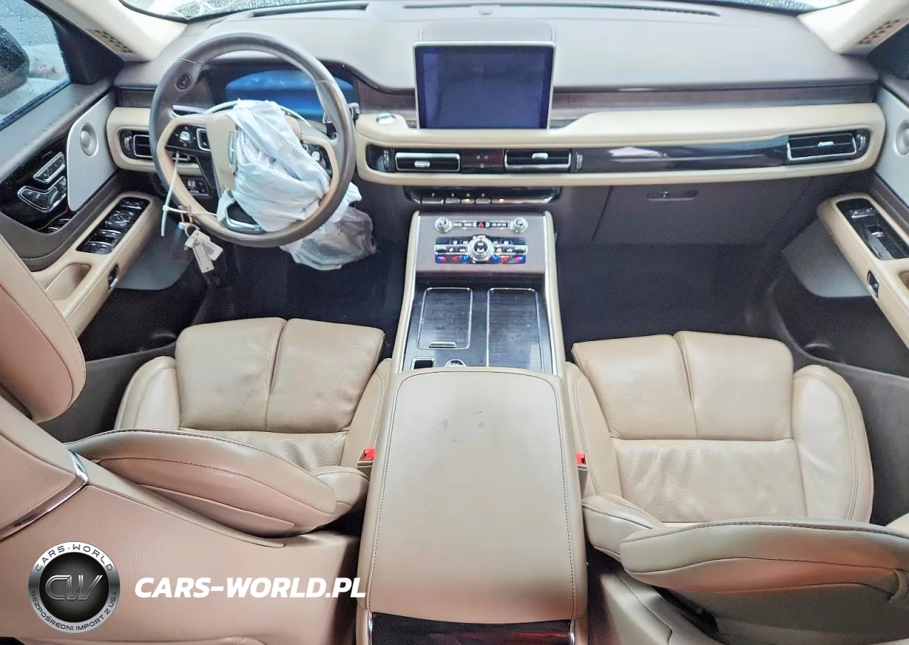 2020 Lincoln Aviator Reserve VIN:5LM5J7XC0LGL02971 - 8