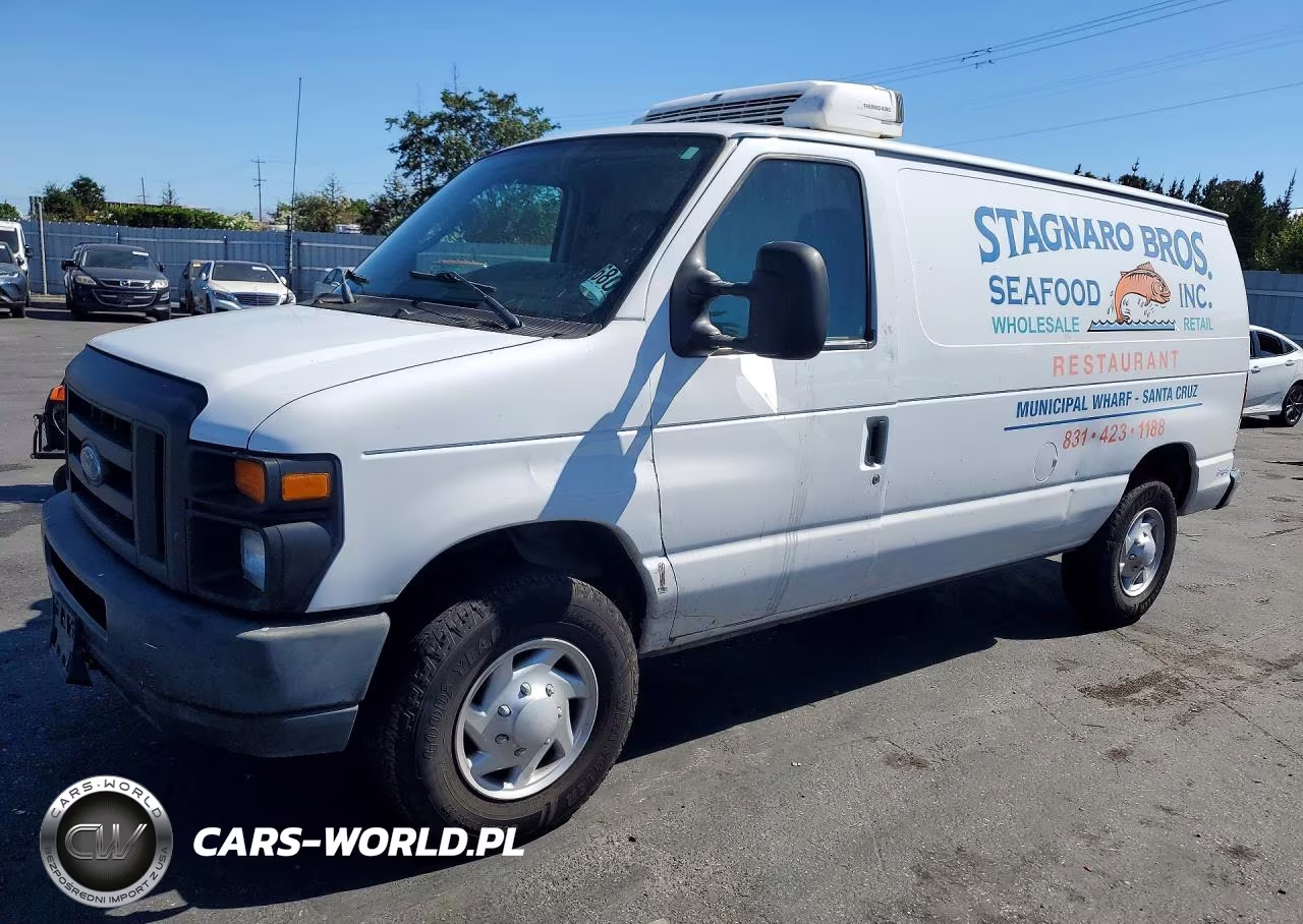 2013 Ford Econoline E250 Van – zdjęcie 1 z 13