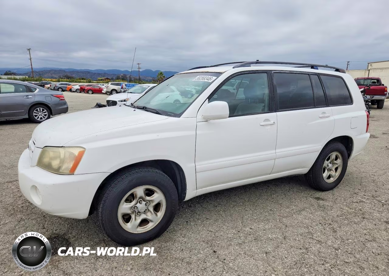 2003 Toyota Highlander Base