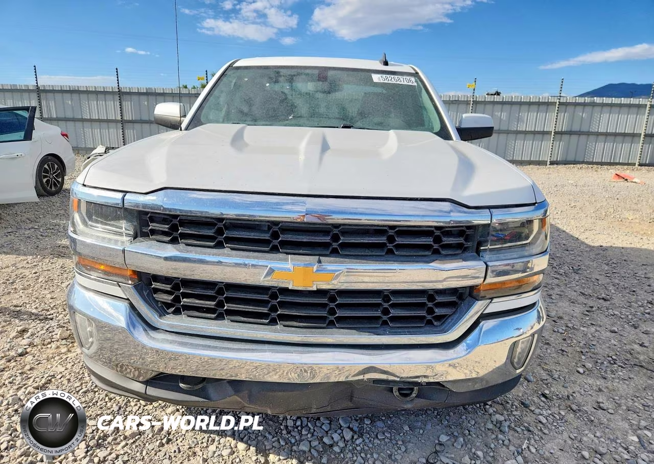 2018 Chevrolet Silverado K1500 Lt VIN:1GCVKREC5JZ181097 - 5