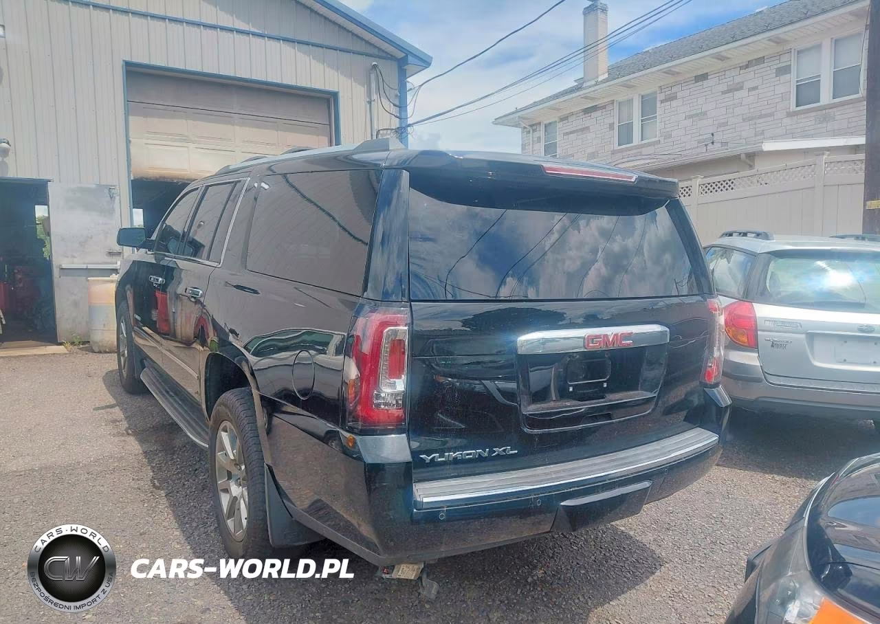 2016 GMC Yukon Xl Denali VIN:1GKS2HKJ9GR433544 - 3