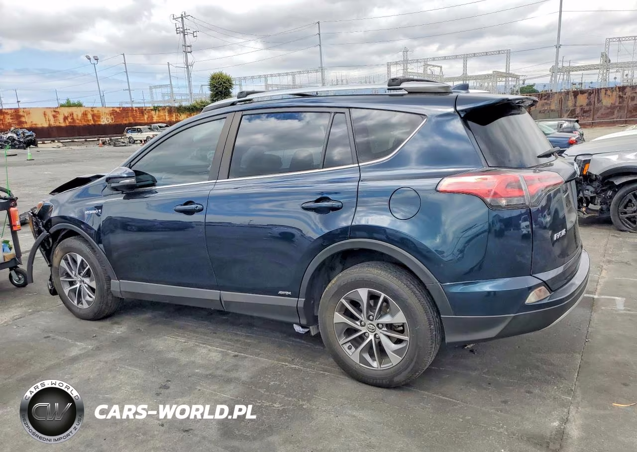 2018 Toyota Rav4 Hybrid Le VIN:JTMRJREV2JD249195 - 2