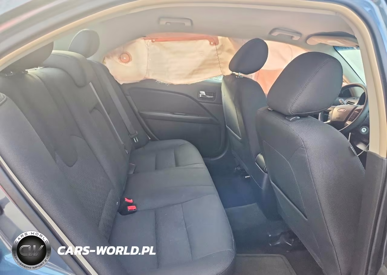 2012 Ford Fusion Se VIN:3FAHP0HA0CR194101 - 10