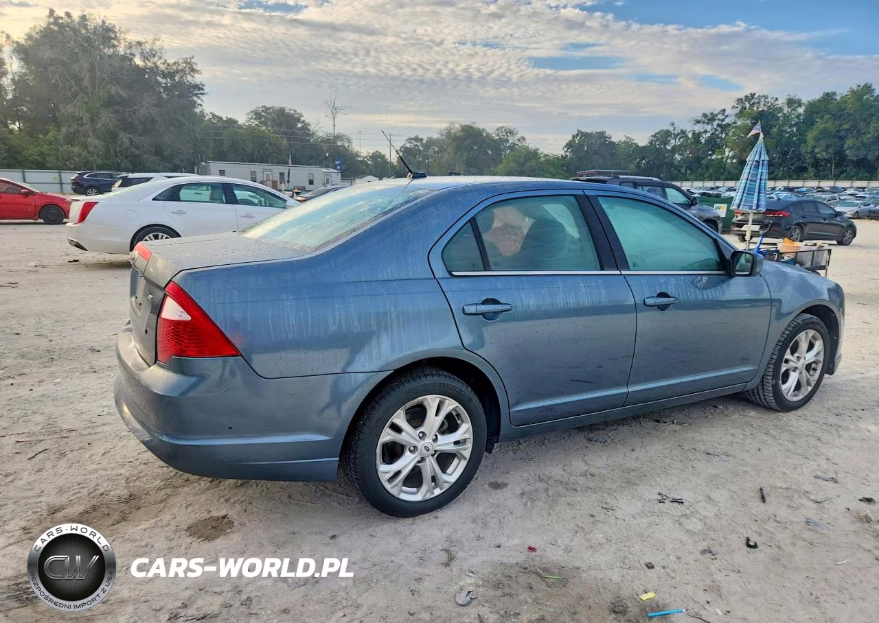 2012 Ford Fusion Se VIN:3FAHP0HA0CR194101 - 3