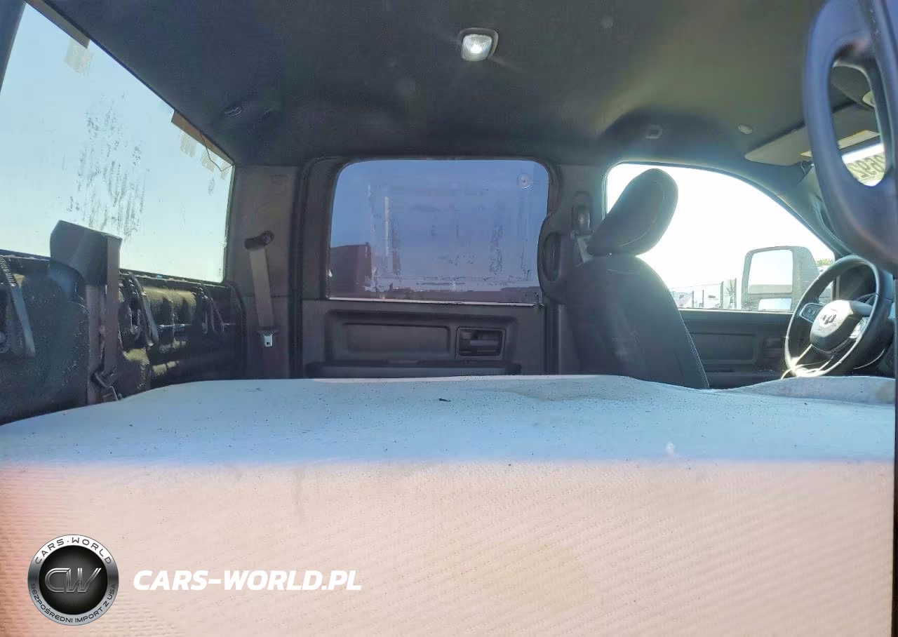 2024 Ram 3500 Tradesman VIN:3C63RRGL3RG151423 - 10