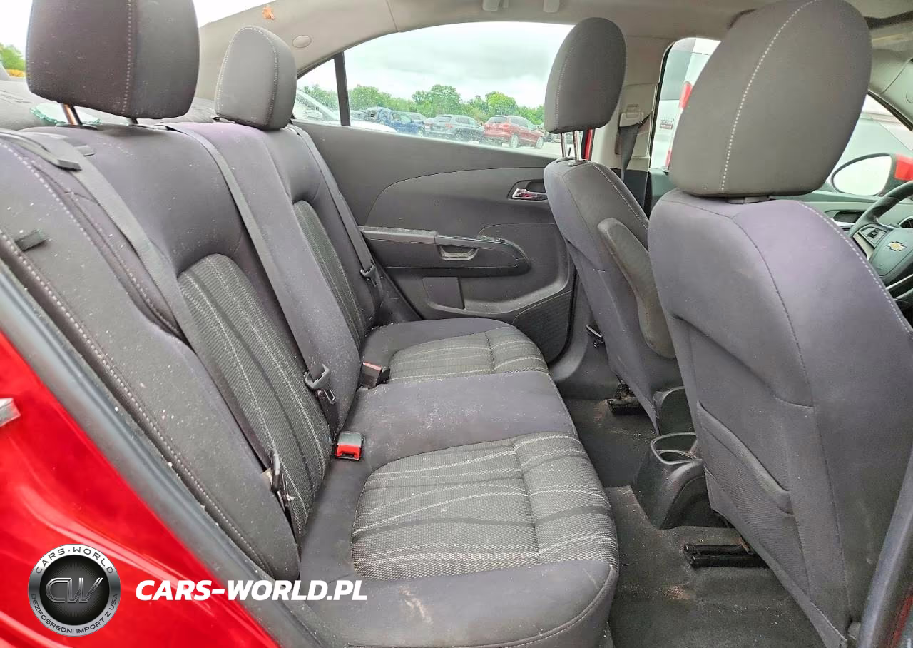 2015 Chevrolet Sonic Lt VIN:1G1JC5SH1F4146221 - 10