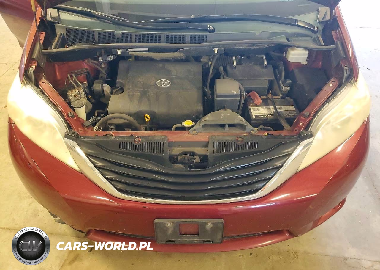 2011 Toyota Sienna Le VIN:5TDKK3DC0BS148335 - 12