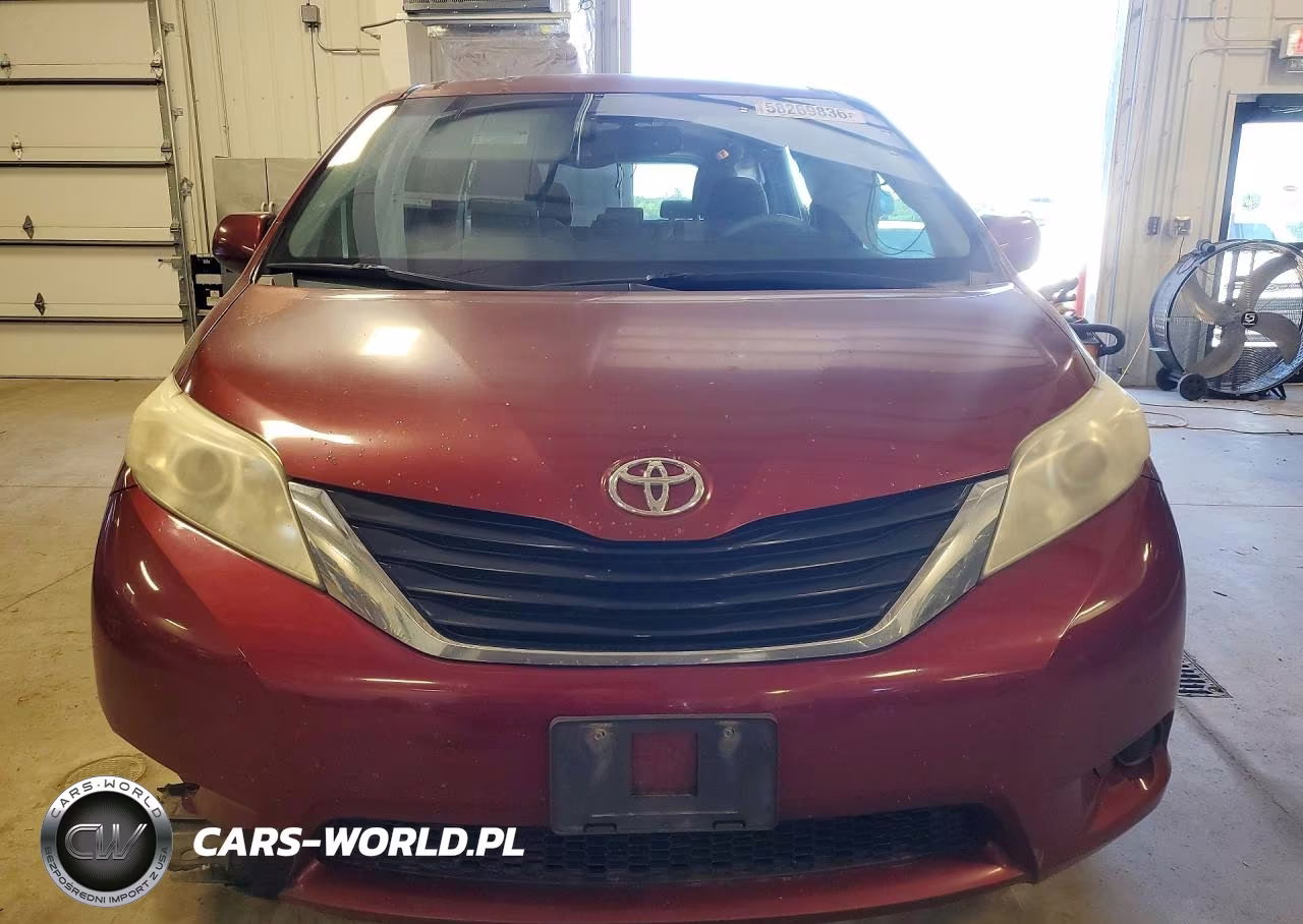 2011 Toyota Sienna Le VIN:5TDKK3DC0BS148335 - 5