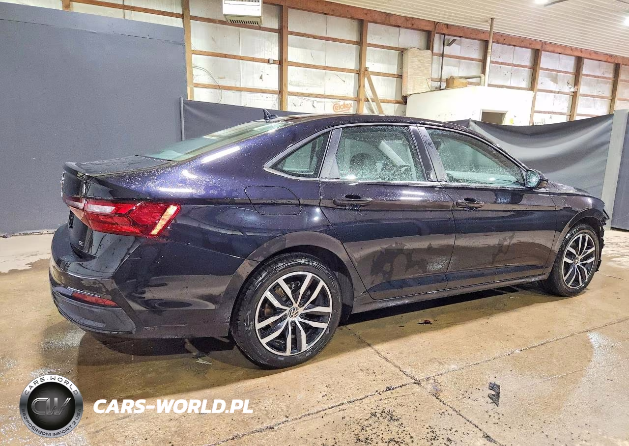 2025 Volkswagen Jetta Se VIN:3VW7X7BU1SM035307 - 3