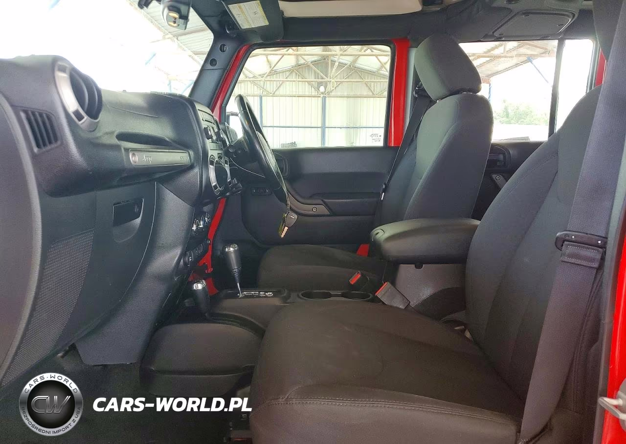 2016 Jeep Wrangler Unlimited Sport VIN:1C4BJWKG6GL107534 - 7