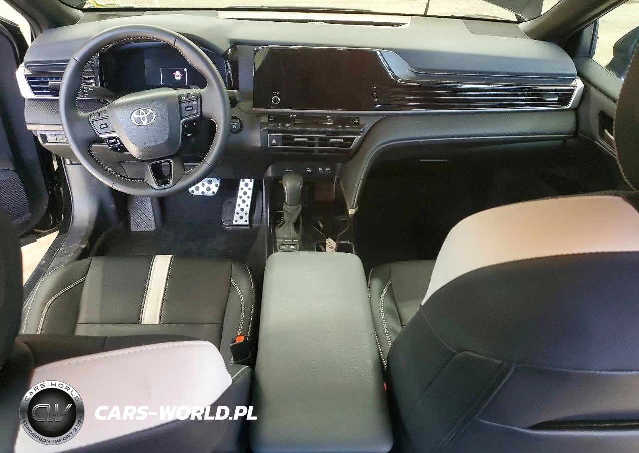 2026 Toyota Camry Se VIN:4T1DAACKXTU282321 - 8