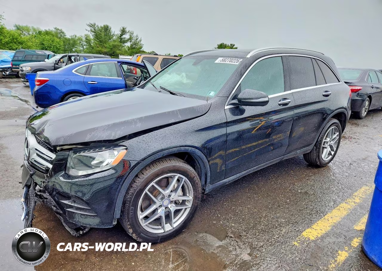 2017 Mercedes-Benz Glc 300 4Matic – zdjęcie 1 z 13