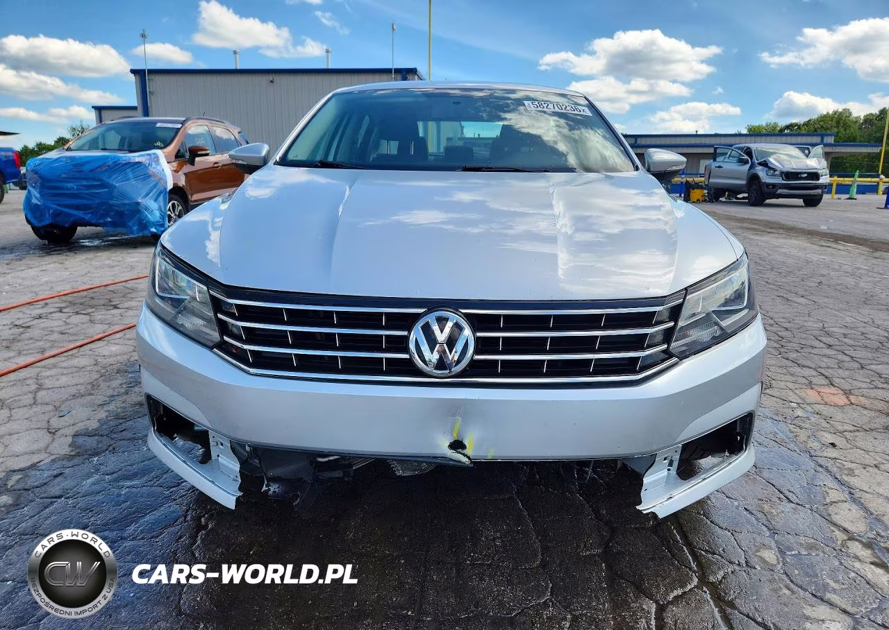 2016 Volkswagen Passat S VIN:1VWAT7A30GC008439 - 5