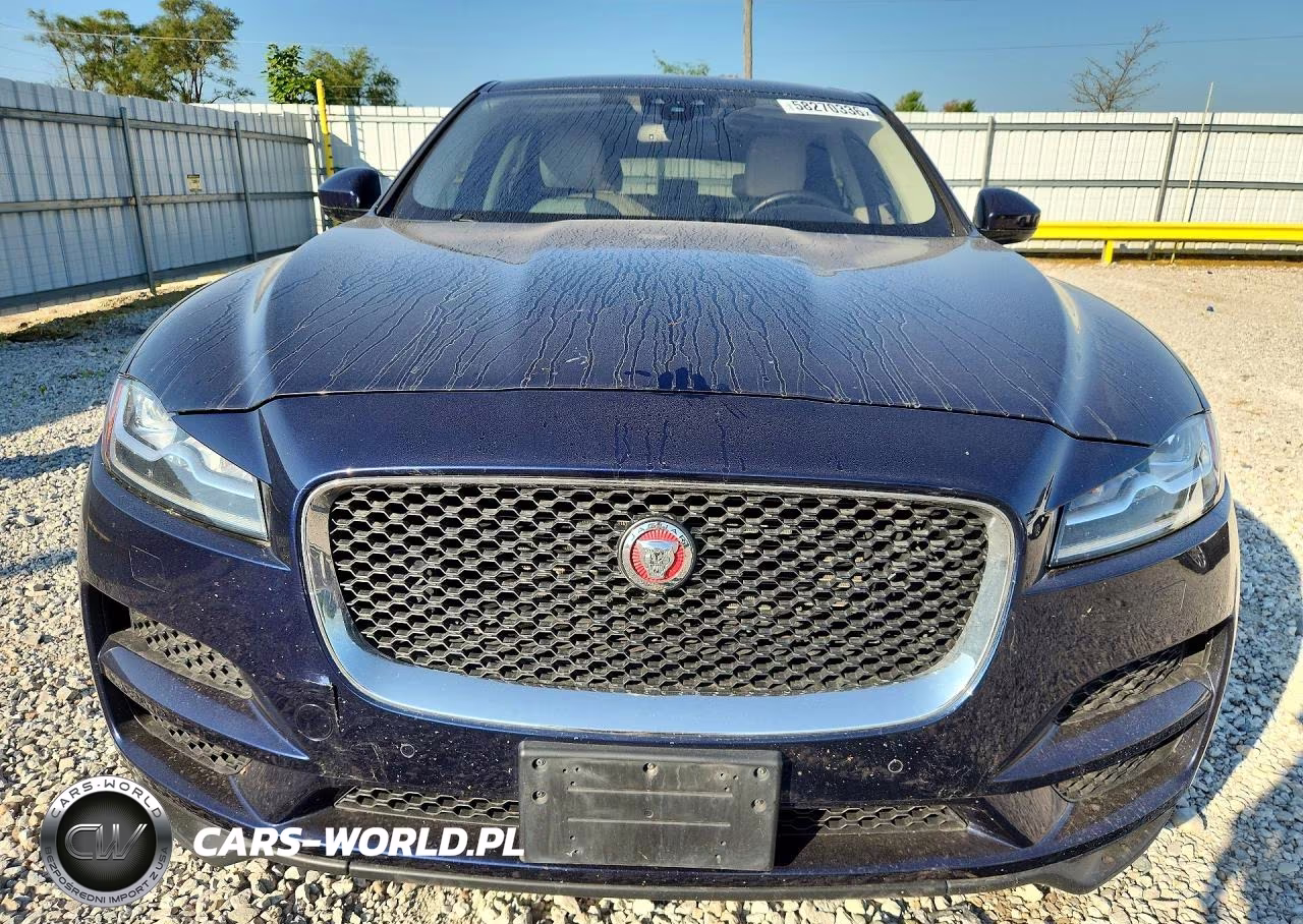 2017 Jaguar F-Pace Prestige VIN:SADCK2BV4HA890041 - 5