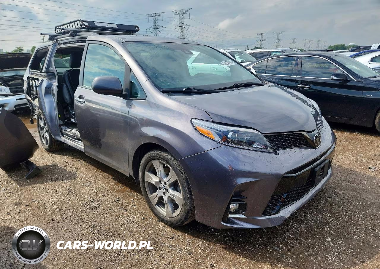 2018 Toyota Sienna Se Premium 8-Passenger VIN:5TDXZ3DC7JS959257 - 4