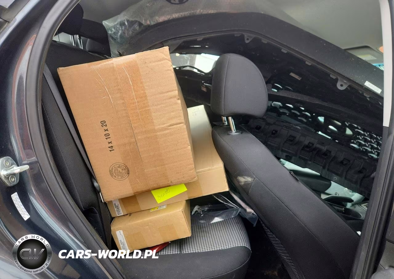 2019 Hyundai Kona Se VIN:KM8K12AA5KU245182 - 10