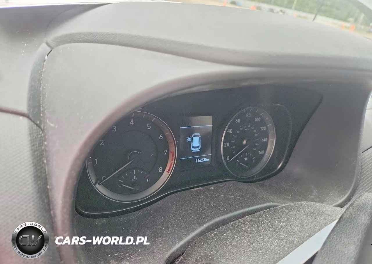 2019 Hyundai Kona Se VIN:KM8K12AA5KU245182 - 9