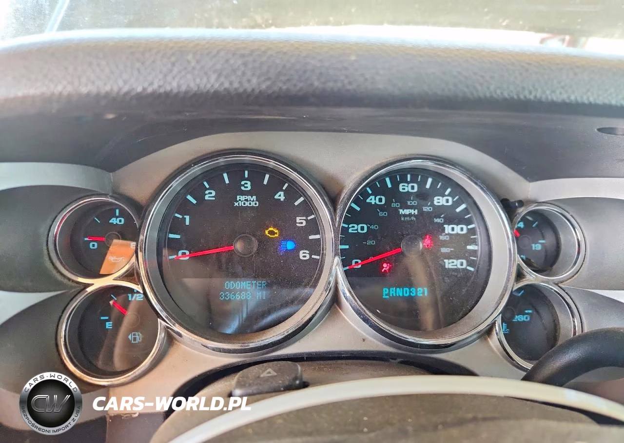 2008 GMC Sierra C1500 VIN:2GTEC13JX81219426 - 9