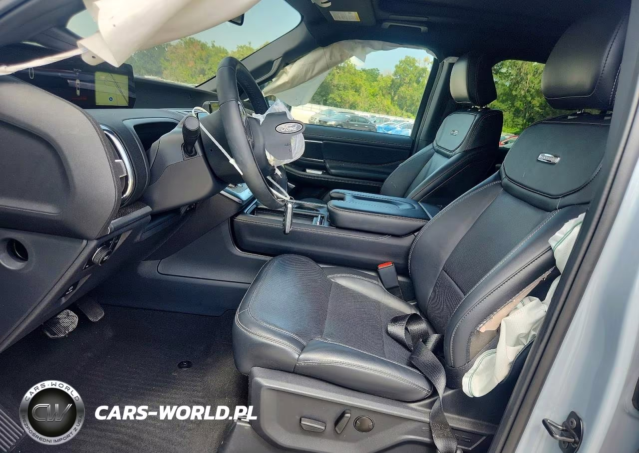 2025 Ford Expedition Platinum VIN:1FMJU1MG9SEA45493 - 7