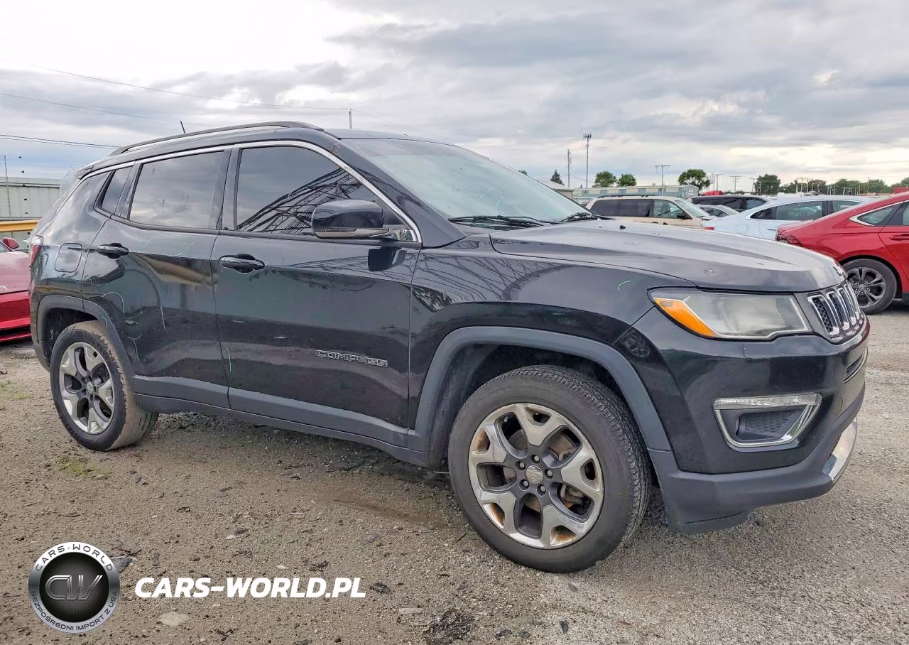 2019 Jeep Compass Limited VIN:3C4NJDCB1KT673229 - 4