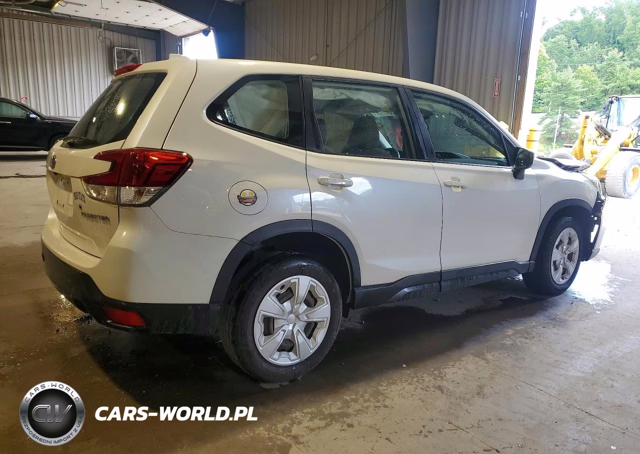 2019 Subaru Forester VIN:JF2SKAAC4KH440066 - 3