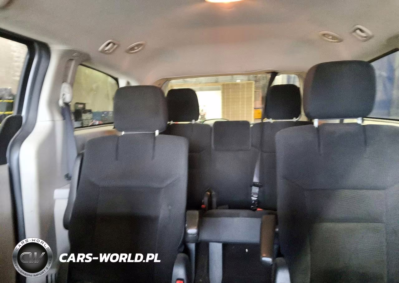 2019 Dodge Grand Caravan Se VIN:2C4RDGBG4KR623449 - 10