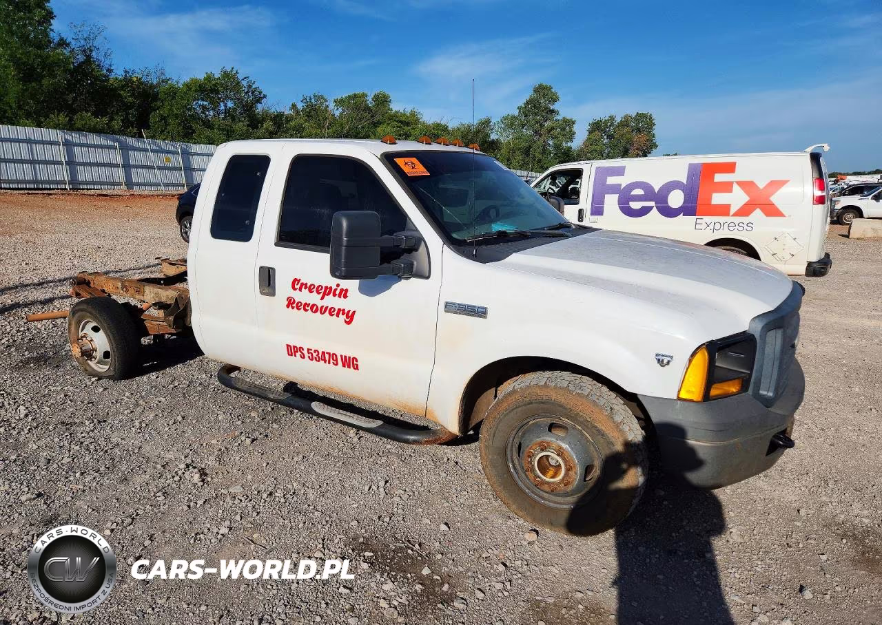 2007 Ford F350 VIN:1FDWX36Y97EA22902 - 4