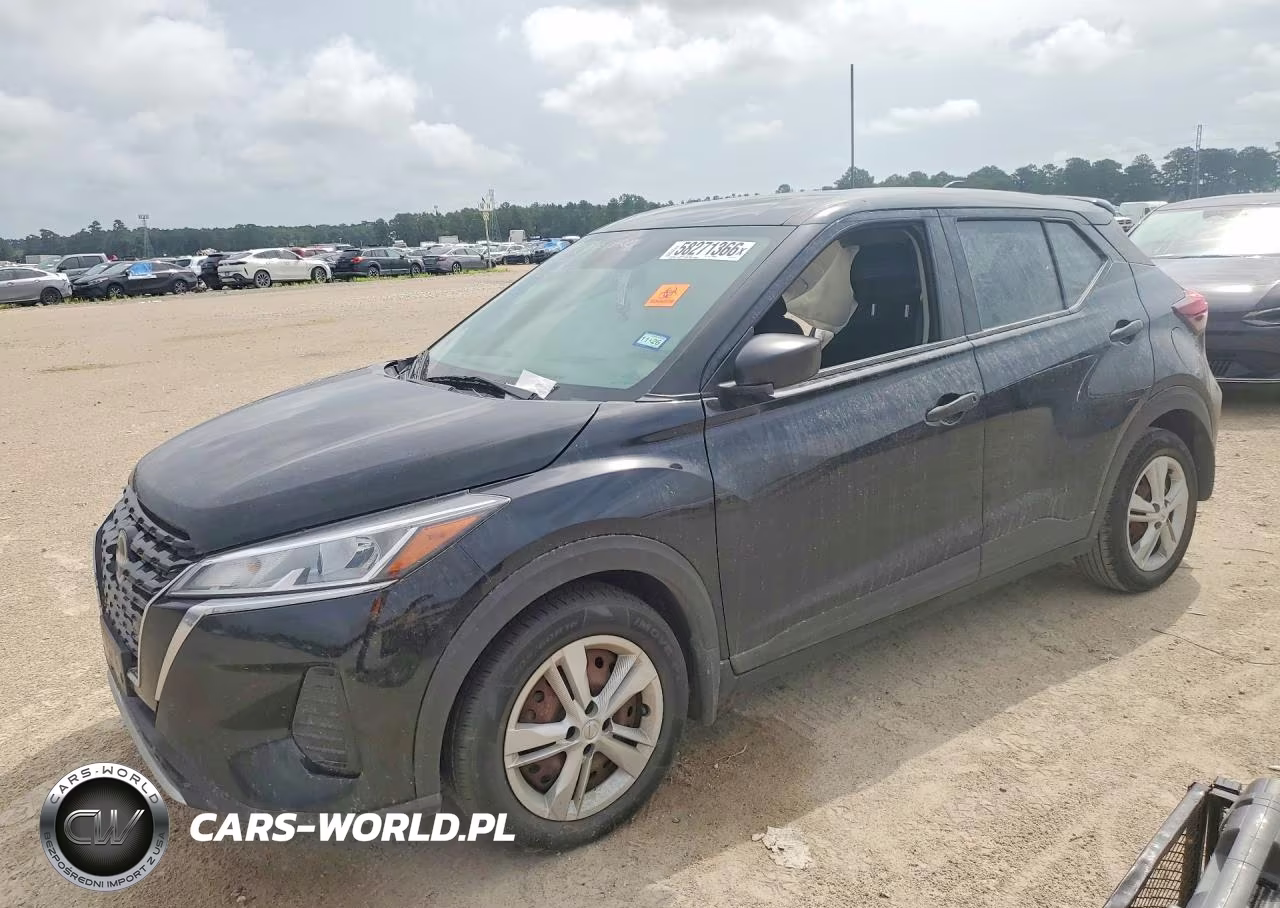 2023 Nissan Kicks S