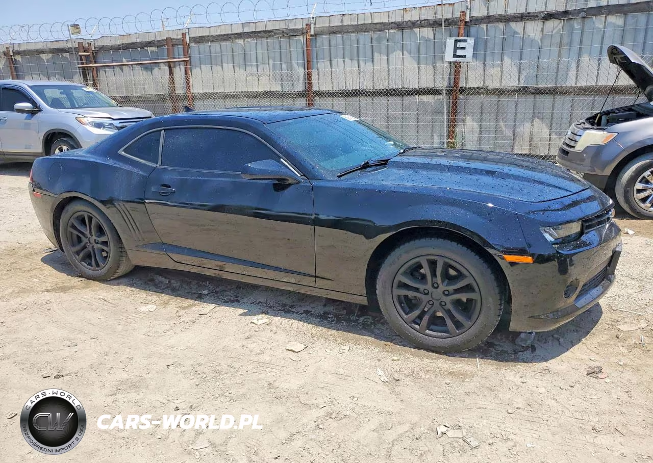 2015 Chevrolet Camaro VIN:2G1FB1E30F9185509 - 4