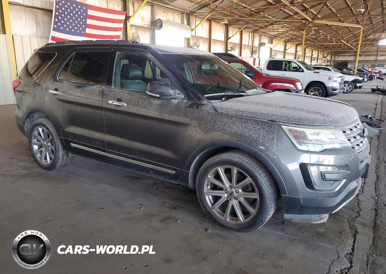 2016 Ford Explorer Limited VIN:1FM5K7F83GGB64121 - 4