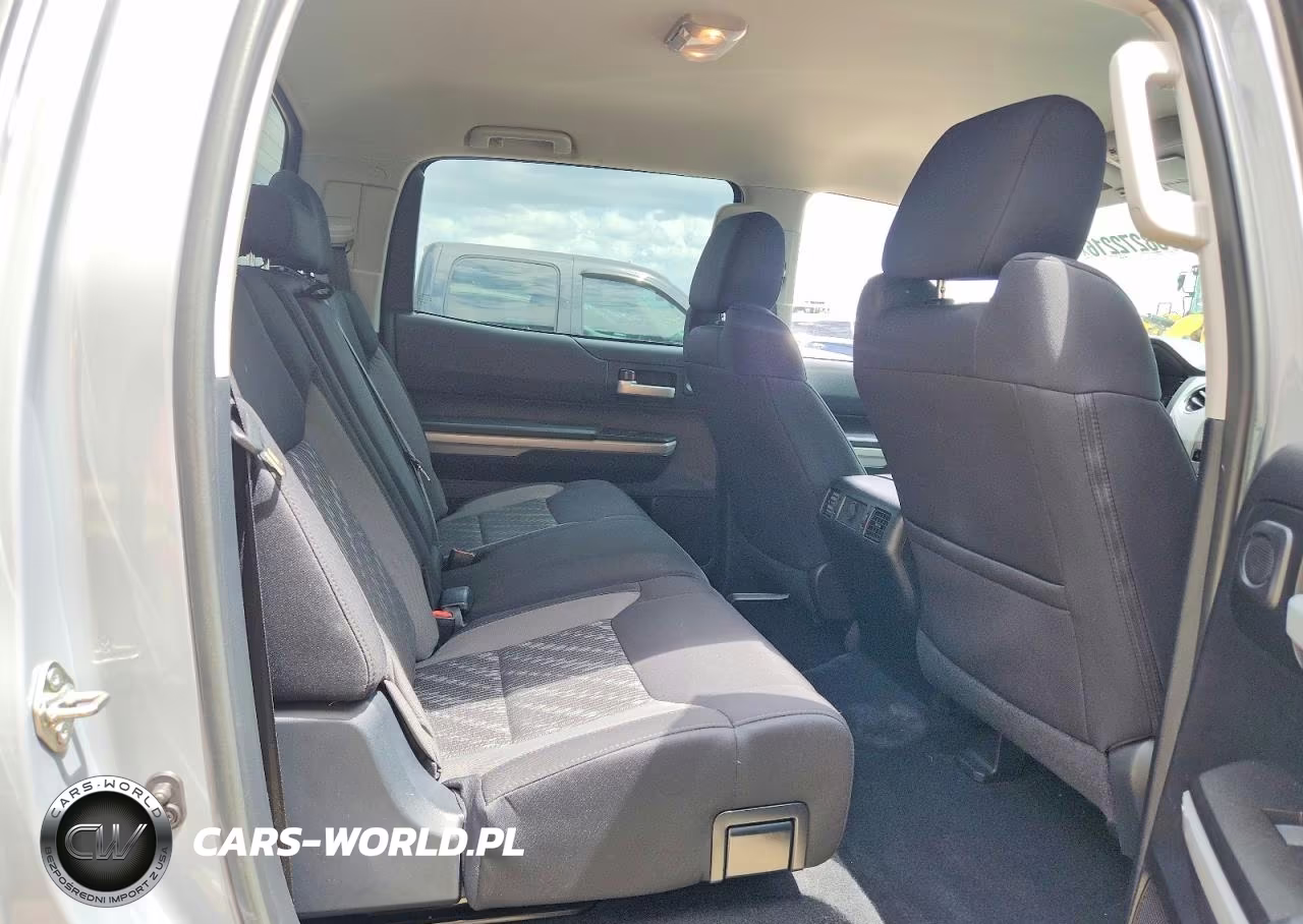 2019 Toyota Tundra Crewmax Sr5 VIN:5TFEM5F10KX134749 - 10