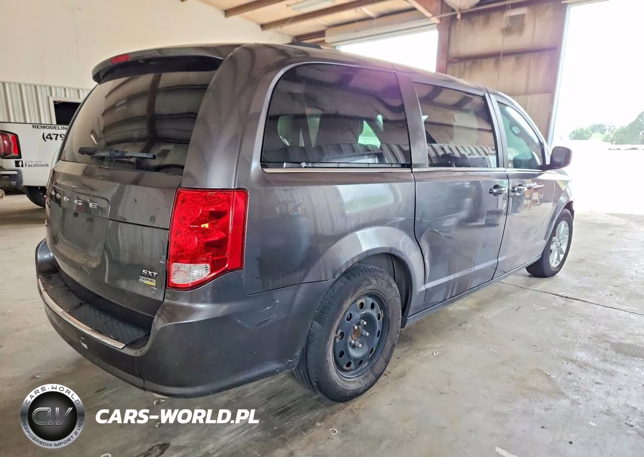 2019 Dodge Grand Caravan Sxt VIN:2C4RDGCGXKR513553 - 3
