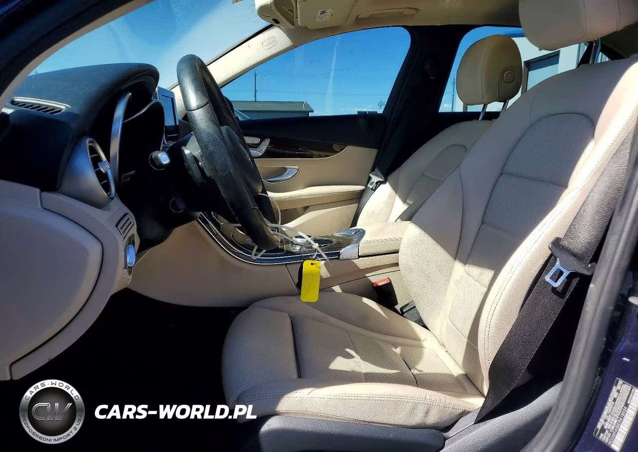 2018 Mercedes-Benz C 300 VIN:WDDWF4JB8JR418924 - 7
