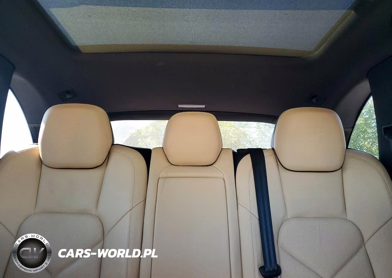 2014 Porsche Cayenne VIN:WP1AA2A21ELA94732 - 10
