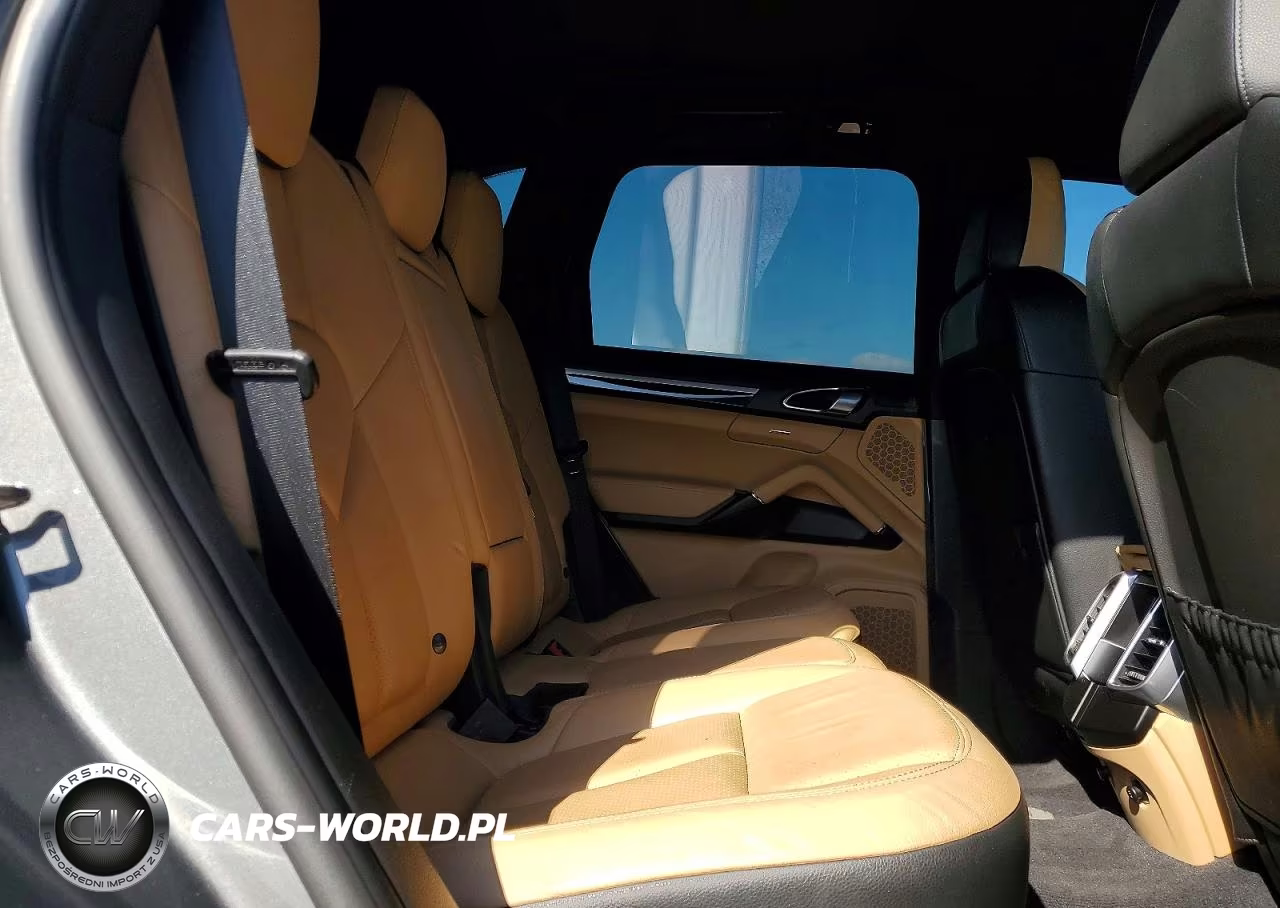 2014 Porsche Cayenne VIN:WP1AA2A21ELA94732 - 11