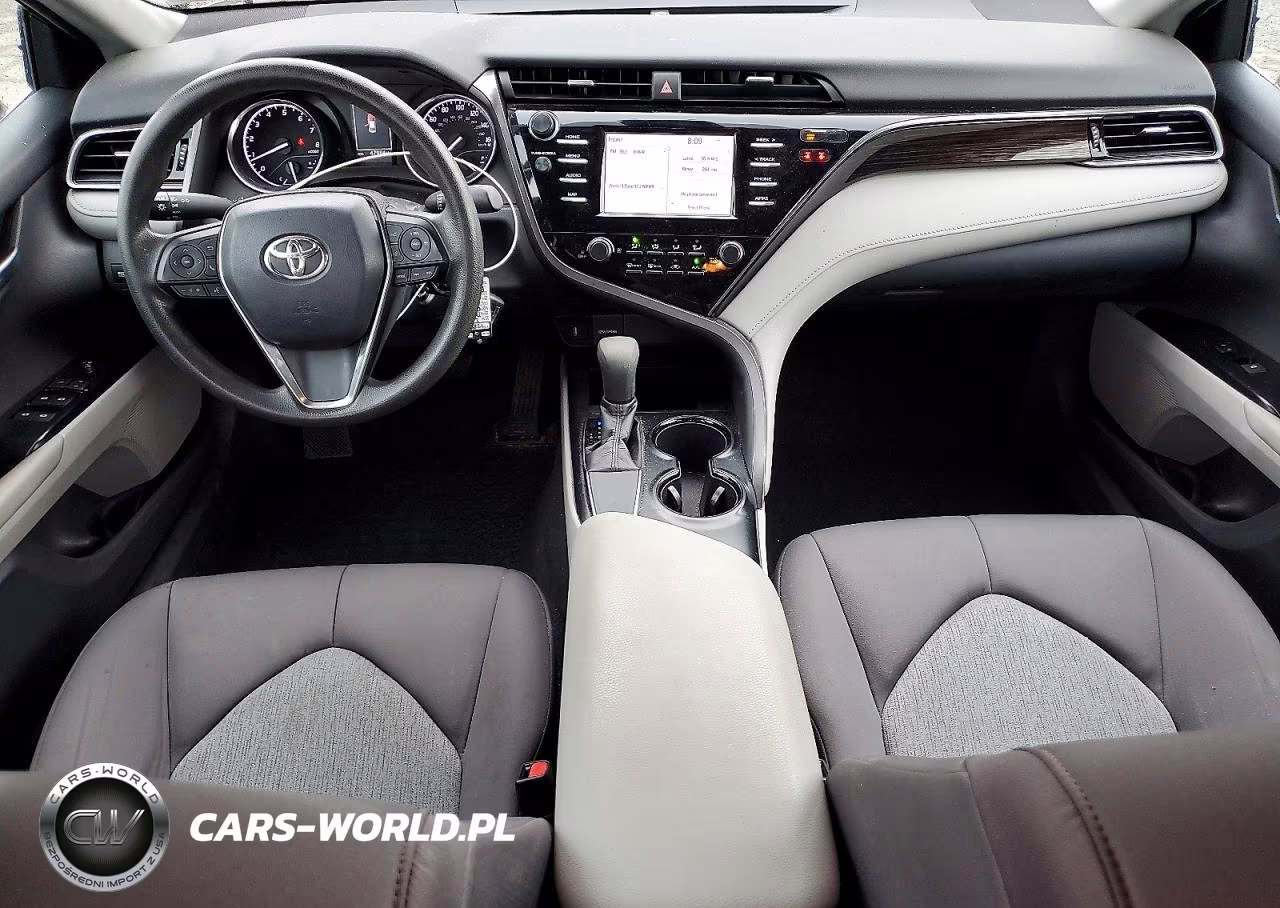 2019 Toyota Camry Le VIN:4T1B11HK4KU262662 - 8
