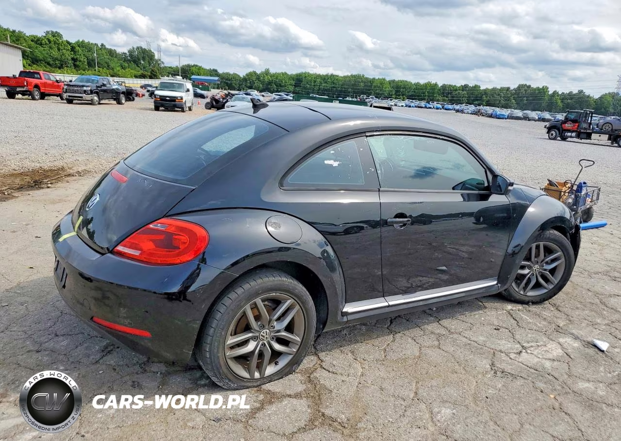 2014 Volkswagen Beetle VIN:3VWJX7AT7EM631685 - 3