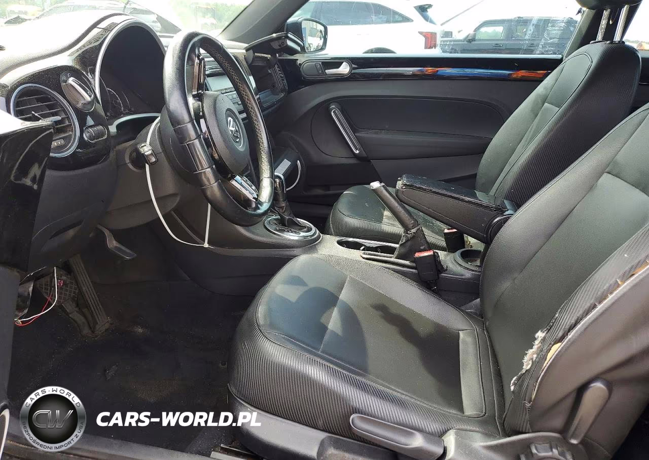 2014 Volkswagen Beetle VIN:3VWJX7AT7EM631685 - 7