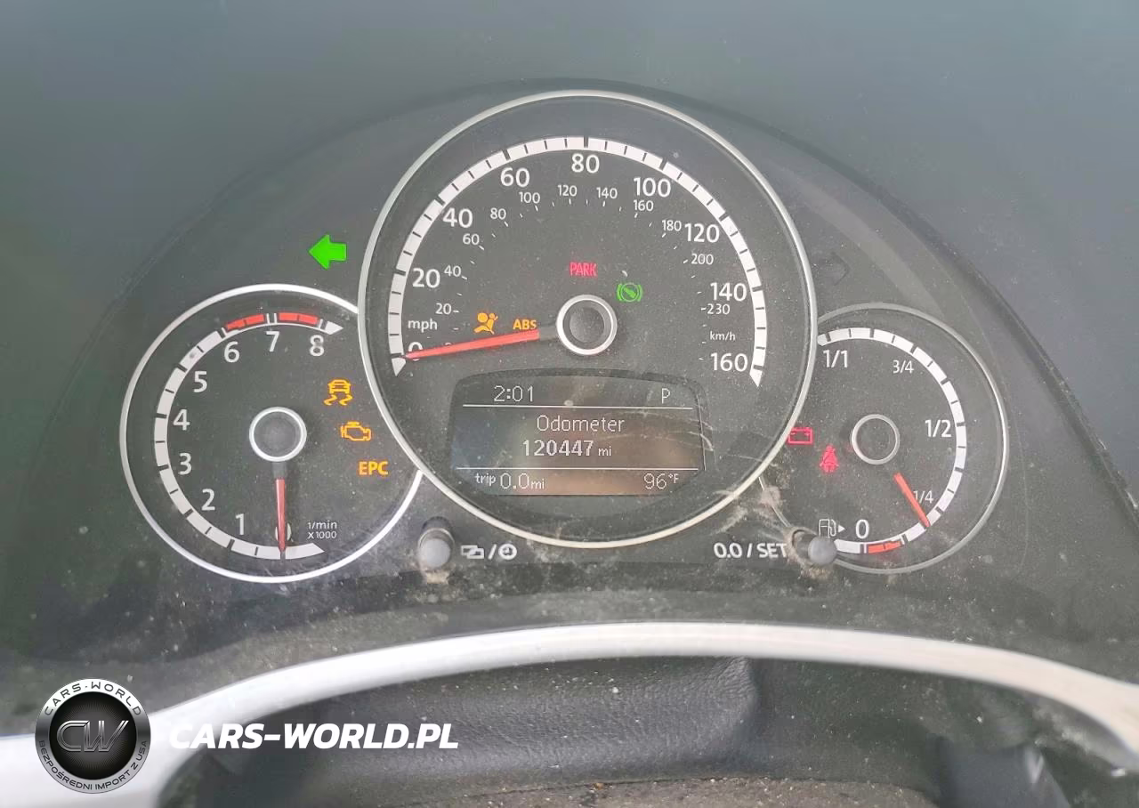 2014 Volkswagen Beetle VIN:3VWJX7AT7EM631685 - 9